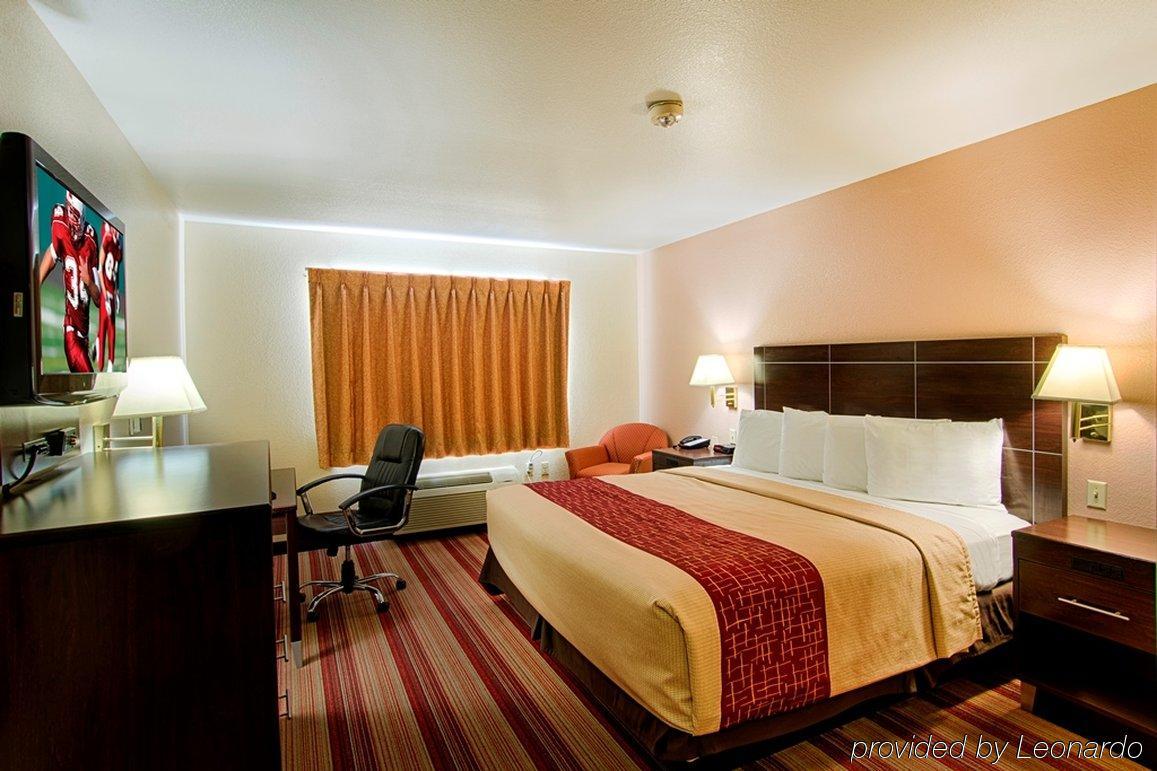Red Roof Inn San Marcos Bagian luar foto