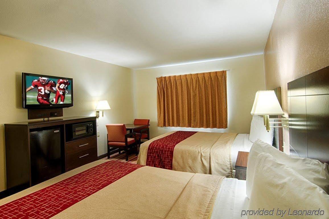 Red Roof Inn San Marcos Bagian luar foto